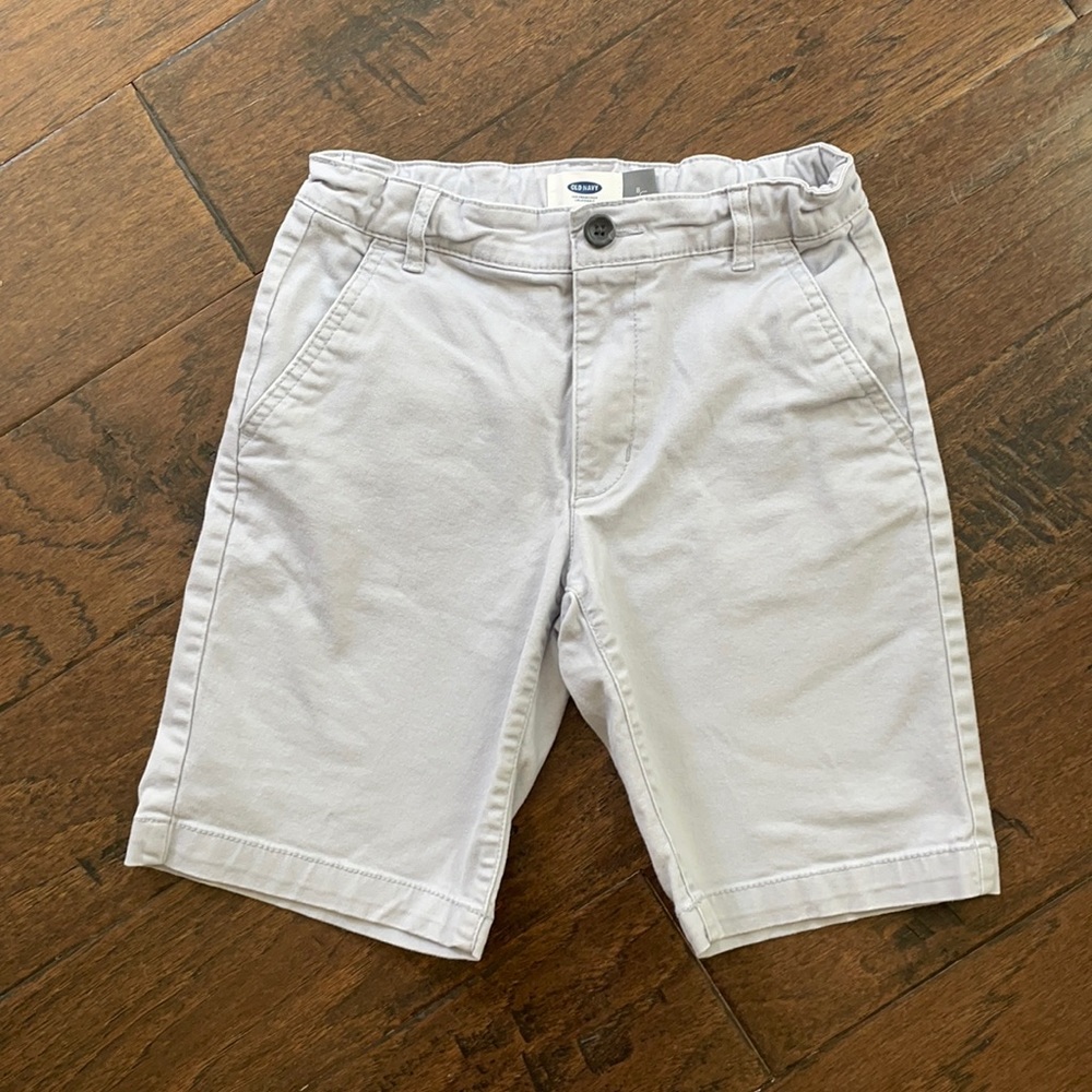 Gray khaki pants. Boys size 8